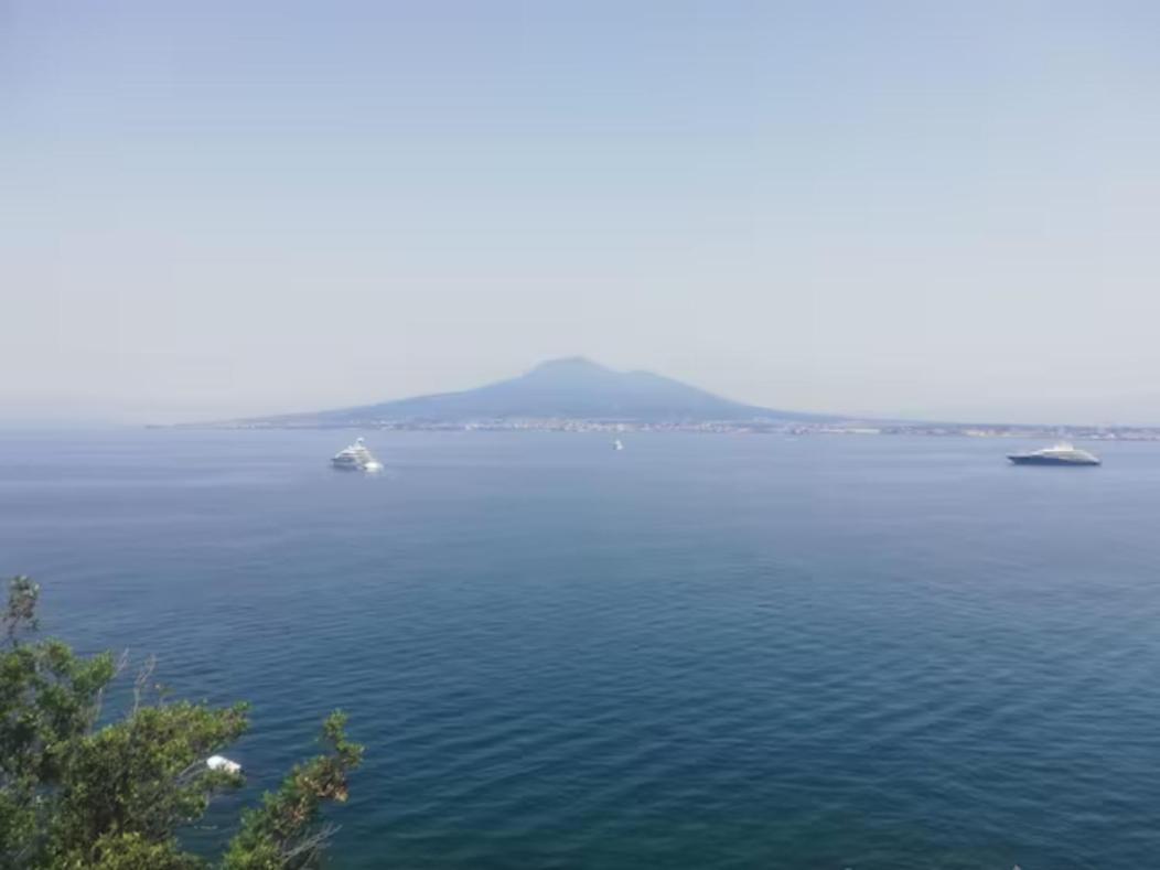 Maremonti Apartments Castellammare di Stabia Buitenkant foto